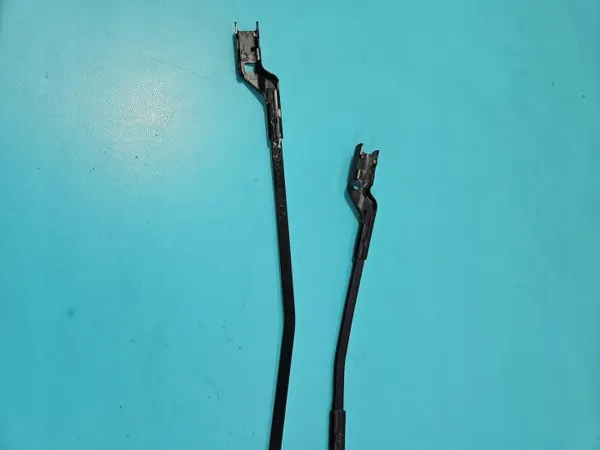 Etupyyhkijän Varsi Sarja Vasen Oikea OEM image 7
