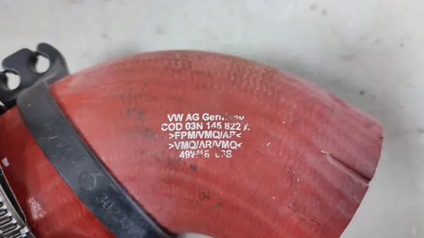 Conduto de ar do turbocompressor 65/70 mm, Usado, OEM 2506700022161 image 3