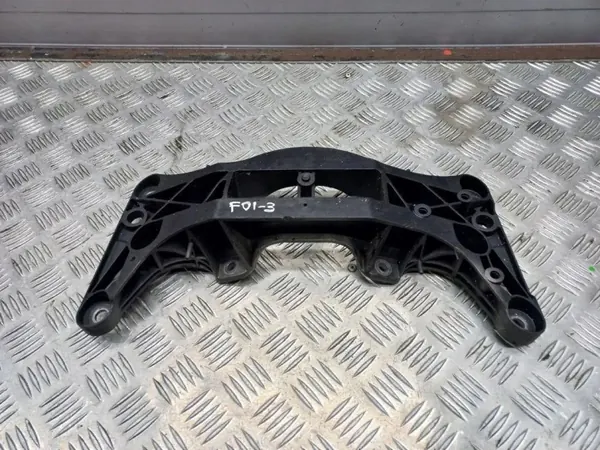 Support de boîte BMW Série 7 OEM 6788568 - Occasion image 2