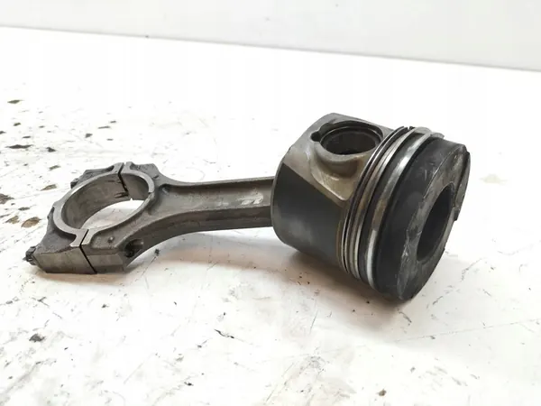 Pistão 80L85 2.5 D M57 BMW Série 5 IV E39 image 2