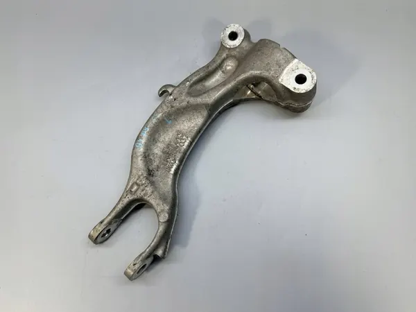 AUDI A4 B9 A5 F5 Support Amortisseur Gauche 8W0413037 image 1