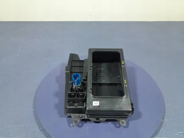 Cinzeiro Caixa de Armazenamento OEM 57B863071 Skoda Kodiaq image 5