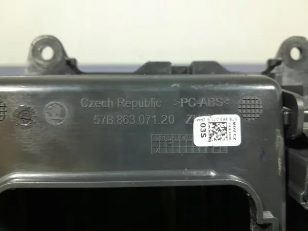 Cinzeiro Caixa de Armazenamento OEM 57B863071 Skoda Kodiaq image 6