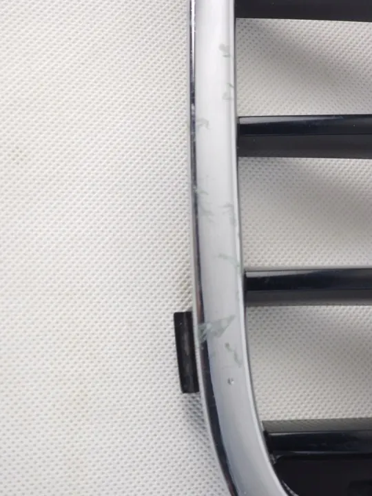 BMW 5 G30 G31 Kidney Grilles Original Complete Left Right image 5