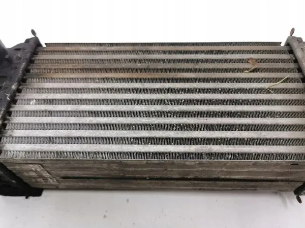 Ford Ladeluftkühler OEM 8V619L440 - Gebraucht image 4