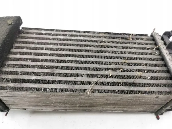 Ford Ladeluftkühler OEM 8V619L440 - Gebraucht image 5