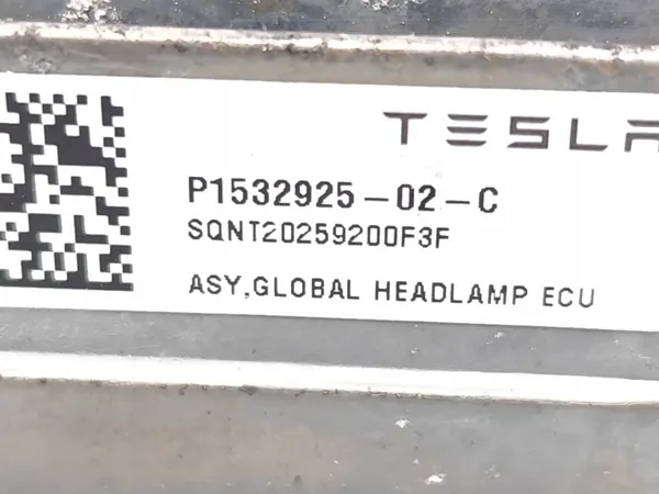 Tesla Model 3 LED-Scheinwerfer-Steuermodul 2020 image 7