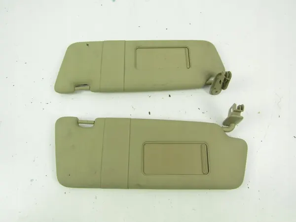 Audi A4 B7 vänster solskydd OEM 8E0857551 image 2