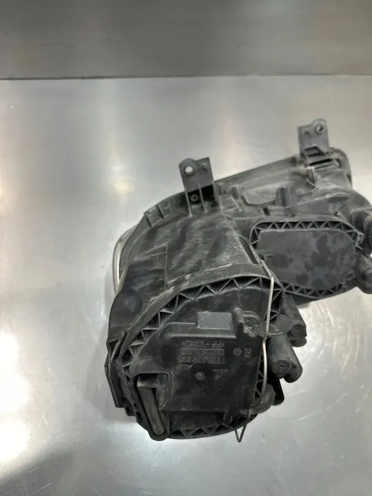 Volkswagen Touran I 2003 Oikea Etuvalaisin image 6