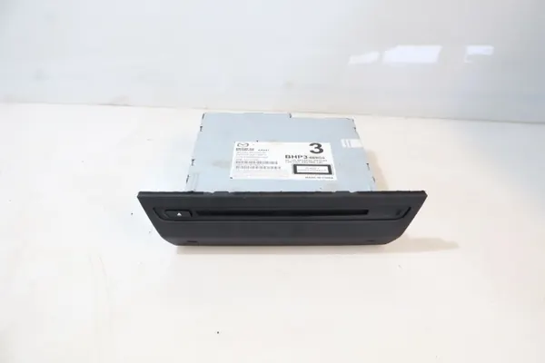 Cambiador CD Mazda OE para Mazda 3 III - Usado image 3