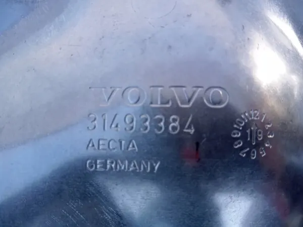 Exhaust Manifold Gasket Volvo S60 S90 V60 V90 image 7