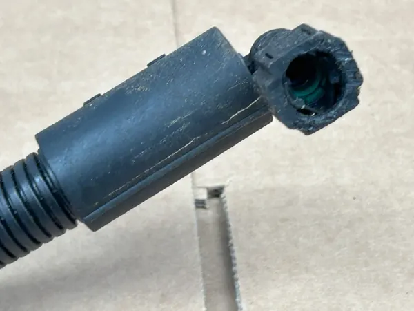 AdBlue-letku OEM A0014701024 Mercedes Actros MP4:lle image 6