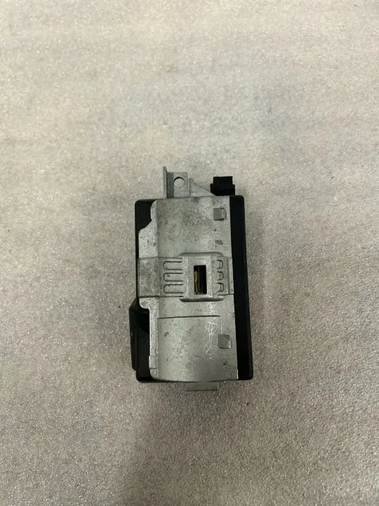 Barra Bloqueio Direção Audi OEM 4H0905852C - Usado image 3