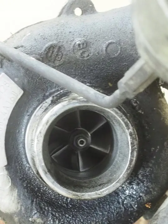 Turbo Hyundai H1 2.5 TD D4BF image 10