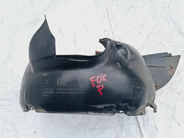 Front Right Wheel Arch VW Fox 2003-2010 5Z0809958F image 5