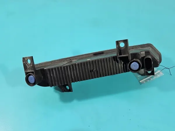 Farol de dia direito Skoda Octavia II image 6