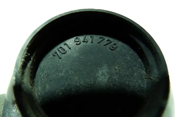 Farol de neblina traseiro direito VW image 2