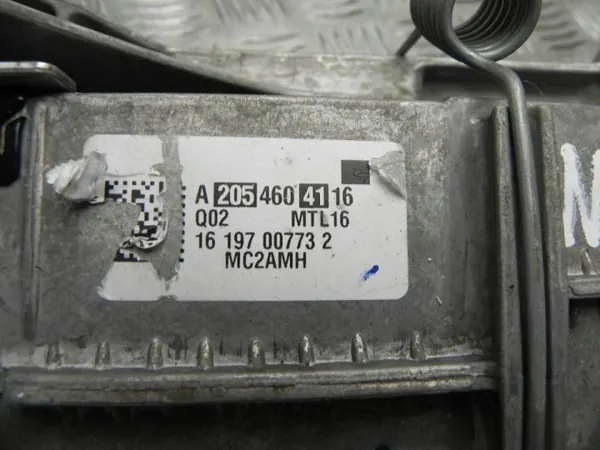 Mercedes-Benz Servomotor OEM A 205 460 41 16 image 4