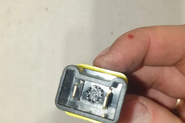 Brompedalssensor RENAULT SCÉNIC I 7700849824 image 5