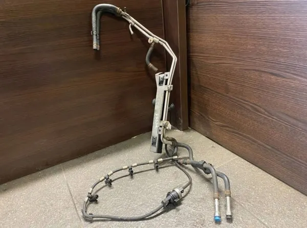 Gebrauchtes Einspritzteil OEM 721040412 für Volkswagen image 2