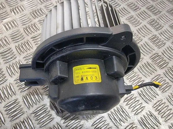 Lämmityslaite OEM B308830230 Kia Sorento I 2.5L Diesel image 3
