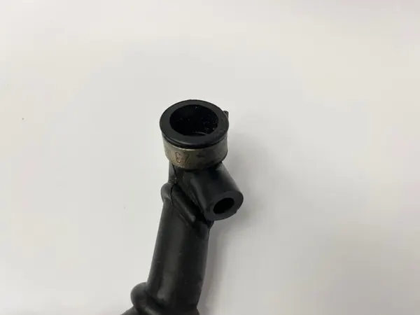 Mercedes W124 W126 W201 R129 Hengityslinja M103 image 8