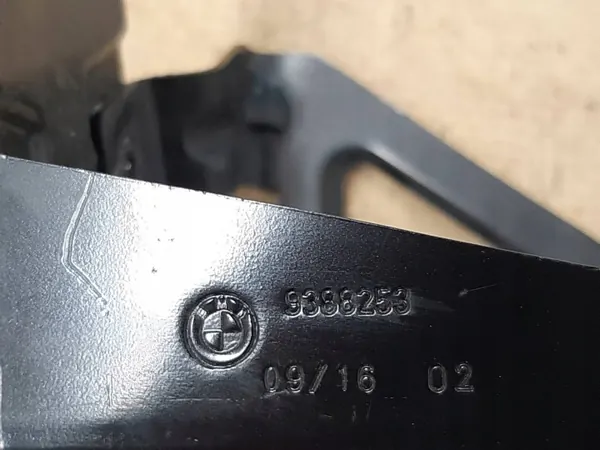 Kiinnitys OEM 9388253 MINI F60 Countrymanille image 3