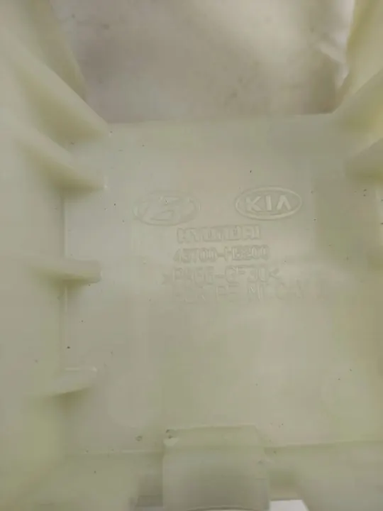 Kia Stonic 2022 Växelspak OEM 43700H5200 image 9