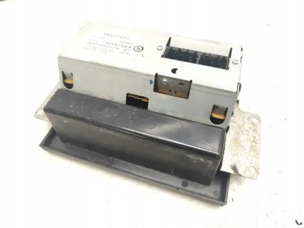 Écran de navigation Mitsubishi Pajero III OEM MR532881 image 4