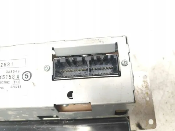 Écran de navigation Mitsubishi Pajero III OEM MR532881 image 6