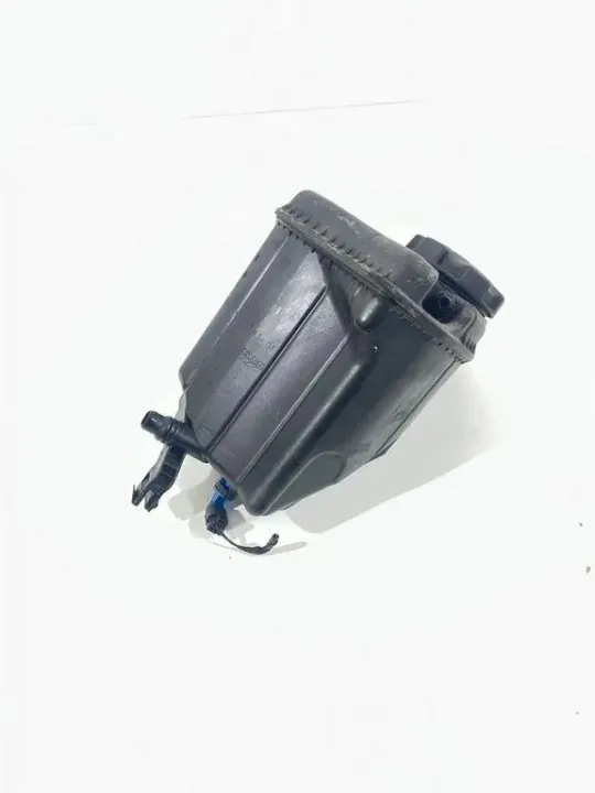 BMW 5 F10 Laajennussäiliö OEM 17137647283 Käytetty image 2