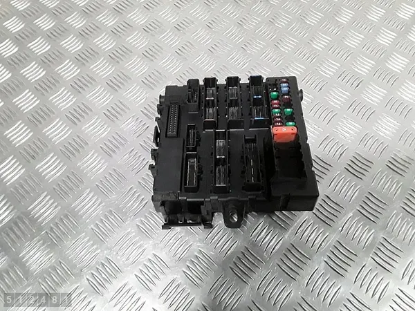 2005 Saab 9-3 Zekeringkast 1800 Turbo Benzine 12805847 image 2