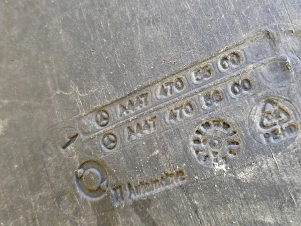 Mercedes-Benz brandstoftank OEM A4474705500 - Gebruikt image 6