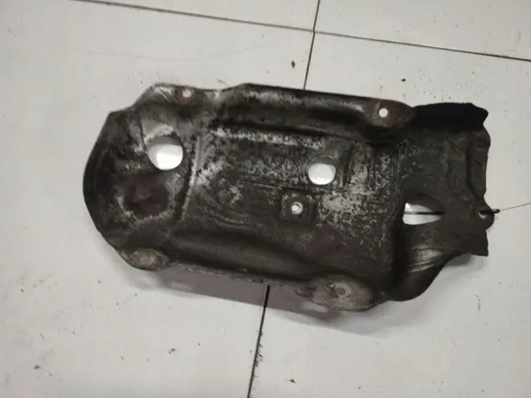 OEM EIS-2746999 Opel Insignia 2010 Grenröretsskydd image 3