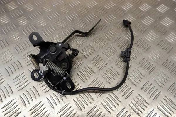 Toyota Yaris Cross 2024 Motorhuvelås OEM 535100D880 image 5