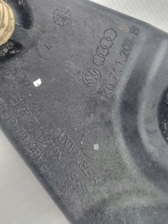 Vaihteiston valitsimen palautusvipu VW Audi Seat Skoda image 3