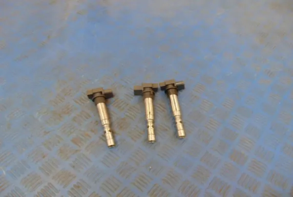 Bobina de ignição Volkswagen Polo IV 1.2 12V 03D905715A image 4