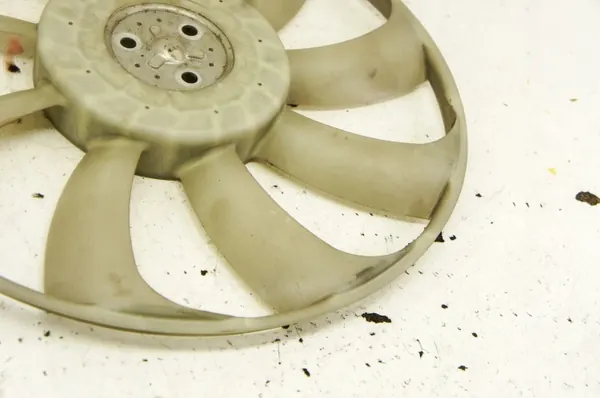 SS397 Kühlerlüfter für Toyota Corolla E21 image 4