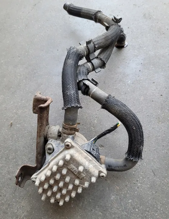 Pompe à huile boîte OEM 35300-48010 pour Lexus RX400h image 3