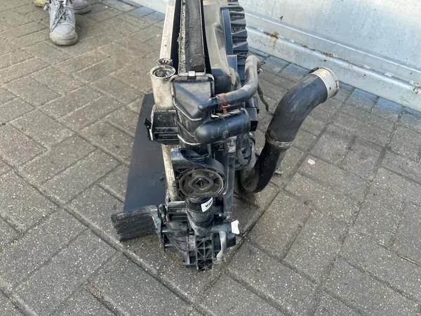 Radiadores Completos Kia Ceed Proceed Xceed Hyundai i30 III 1.6 CRDI image 2