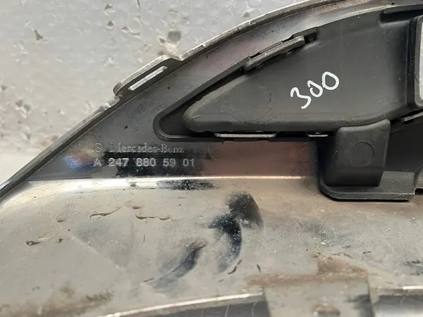 Rejilla de Parachoques Cromada Mercedes GLA A247 image 6