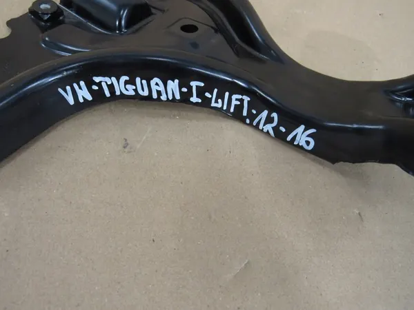 Volkswagen Lådfäste för Tiguan 2012-2016 OE 5N0805567E image 4