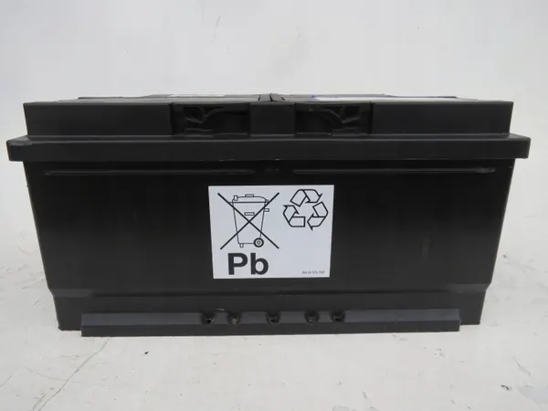 Batterie Volvo d'occasion OEM 30659796 - 1 Ah image 2