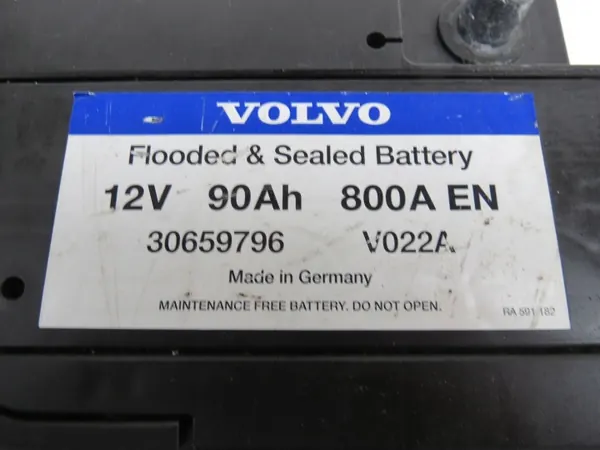 Batterie Volvo d'occasion OEM 30659796 - 1 Ah image 3