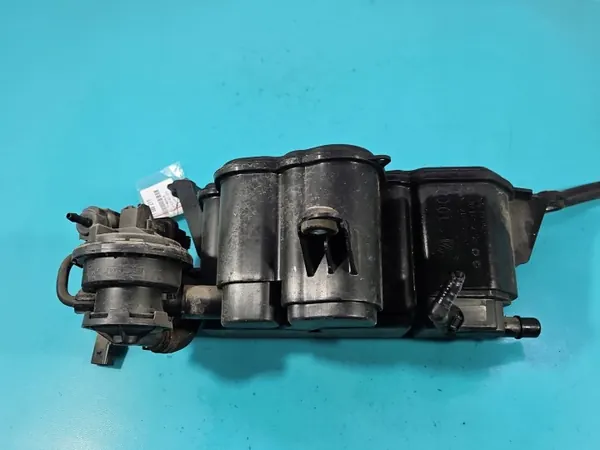 Filtro de carbón Audi A5 8T 2.0 TFSI CAE 8K0201801C image 3