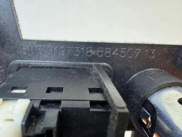 Enchufe Aux USB Encendedor BMW OEM 9197318 image 3