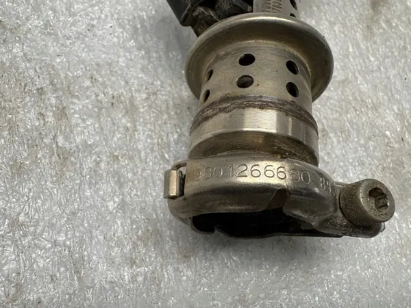 AdBlue-suutin OEM 9802763880 Citroen C4 Picasso:lle image 3