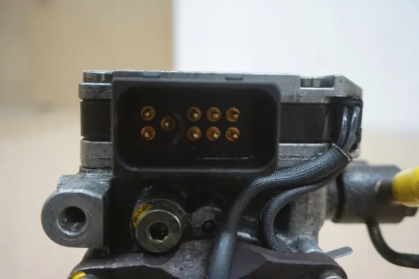 Nissan PATROL Y61 inspuitpomp OEM 25261 image 6