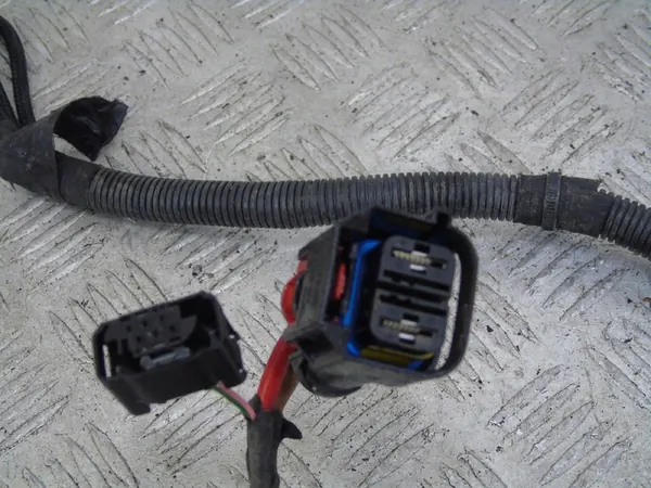 Ohjausjärjestelmän kaapelointi Mercedes W463/4 A4635402002 image 4