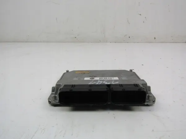 Módulo ECU OEM 3B0906018P para Volkswagen Passat B5.5 image 3